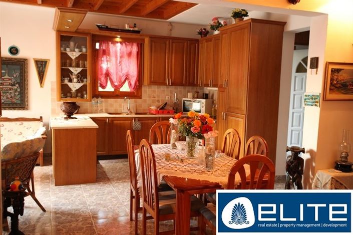 Image No.9-3 Bed House for sale