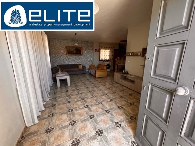 Image No.8-2 Bed House for sale