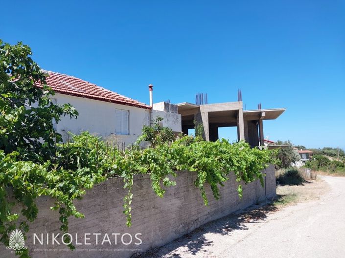 Image No.5-House for sale