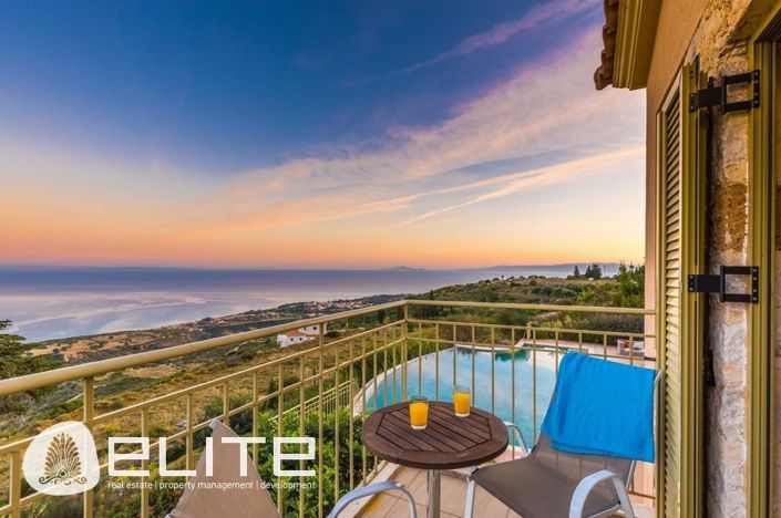 Image No.12-4 Bed Villa for sale