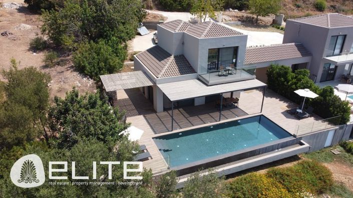 Image No.4-2 Bed Villa for sale