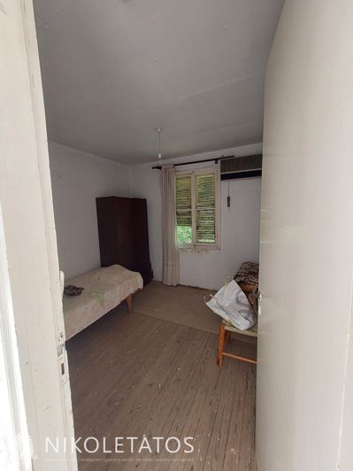 Image No.10-2 Bed House for sale