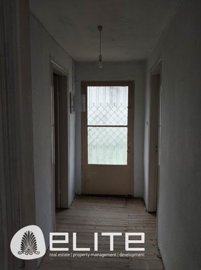 e--807749312