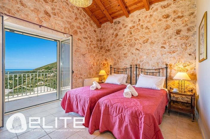 Image No.9-4 Bed Villa for sale