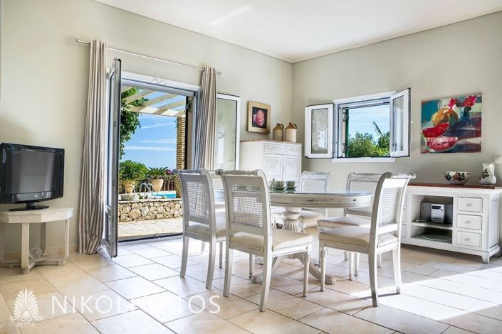 Image No.3-3 Bed Villa for sale