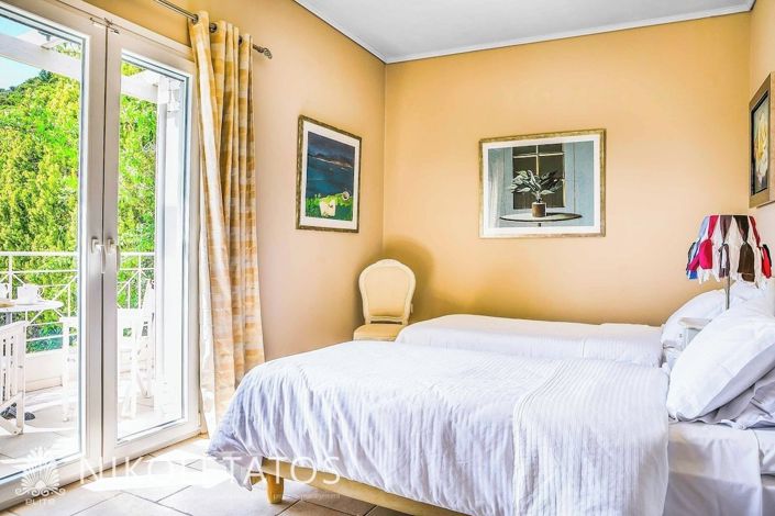 Image No.9-3 Bed Villa for sale