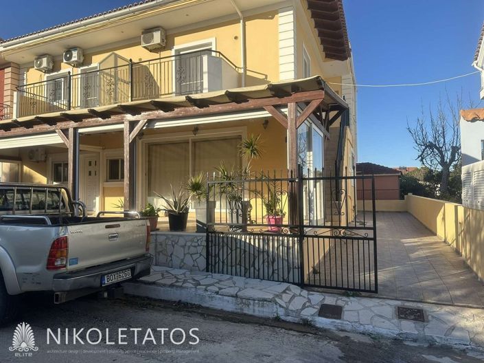 Image No.5-2 Bed Property for sale