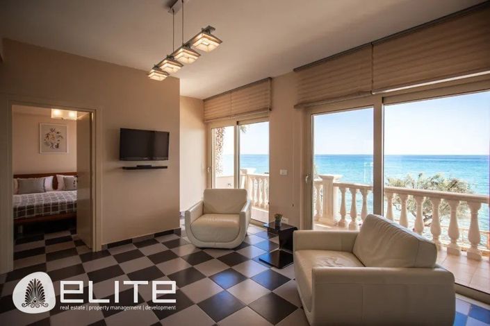 Image No.20-6 Bed Villa for sale