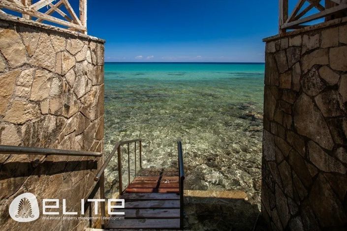 Image No.22-6 Bed Villa for sale