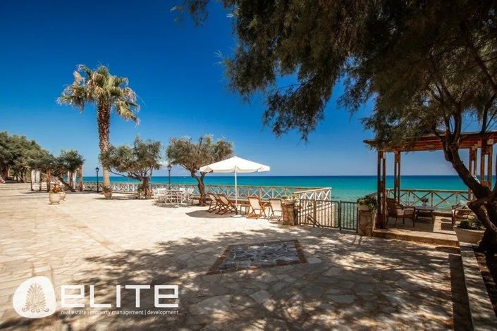 Image No.4-6 Bed Villa for sale