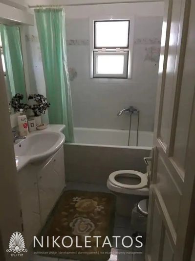 Image No.11-3 Bed House for sale