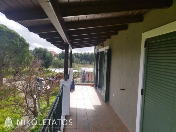 Image No.20-3 Bed Property for sale