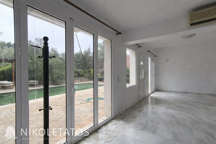 Image No.10-2 Bed Villa for sale