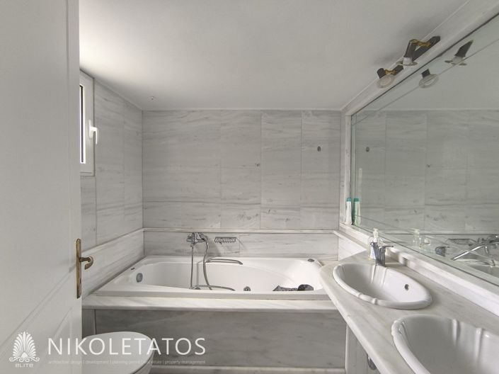 Image No.19-2 Bed Villa for sale