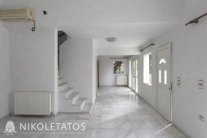 Image No.9-2 Bed Villa for sale