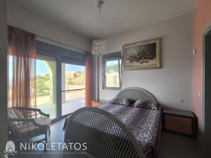 Image No.10-5 Bed Villa for sale