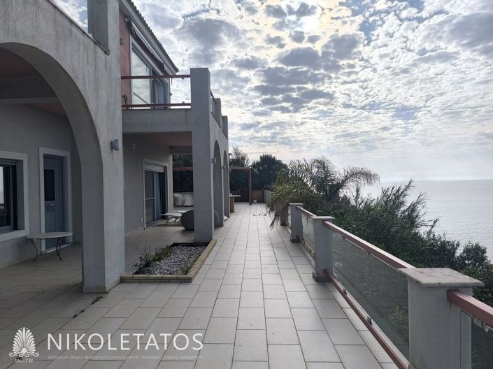 Image No.2-5 Bed Villa for sale