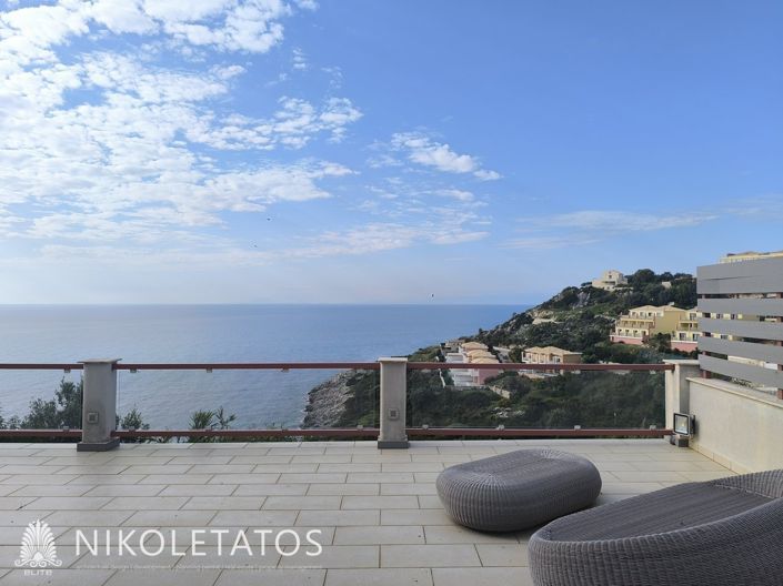 Image No.3-5 Bed Villa for sale