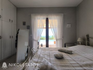 t--1420966923