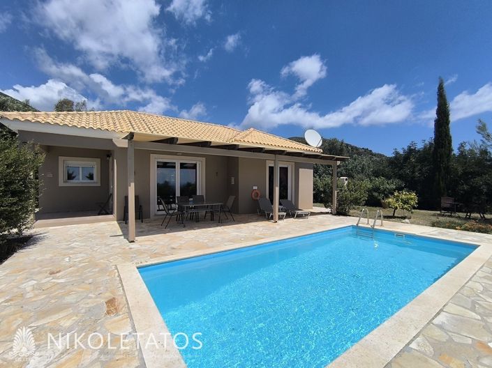 Image No.2-7 Bed Property for sale