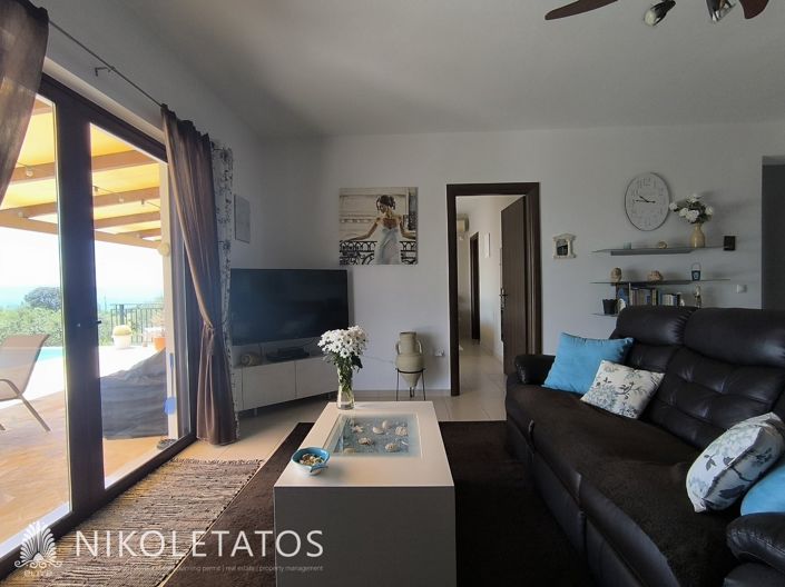 Image No.17-2 Bed Villa for sale