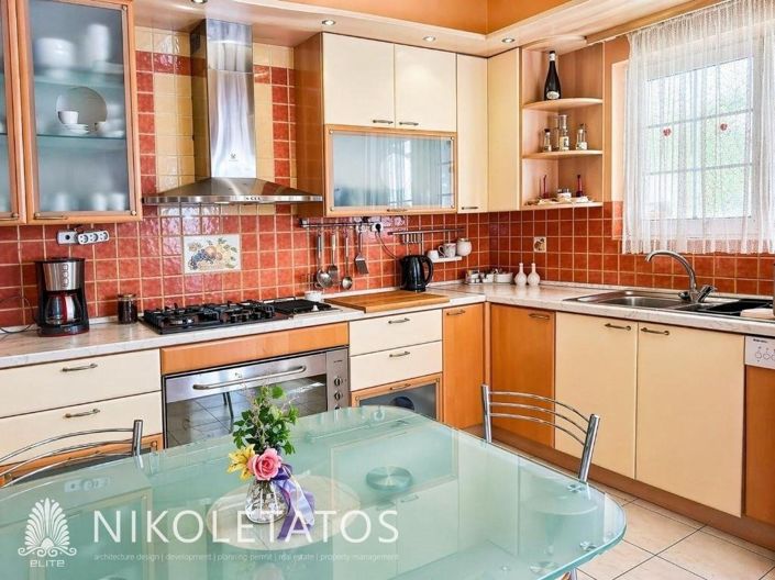 Image No.26-8 Bed Villa for sale
