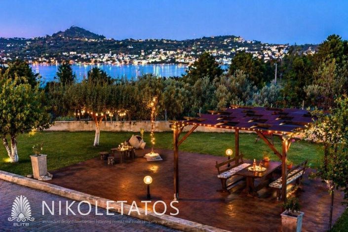 Image No.3-8 Bed Villa for sale