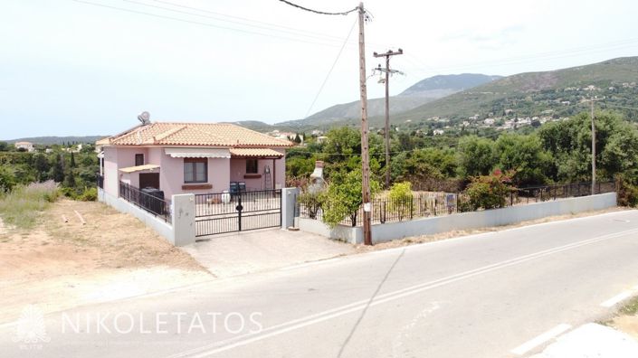 Image No.4-2 Bed House for sale