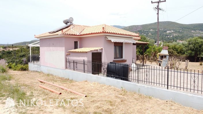 Image No.5-2 Bed House for sale
