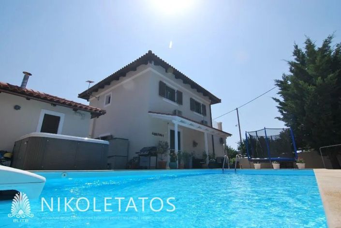 Image No.2-3 Bed Villa for sale