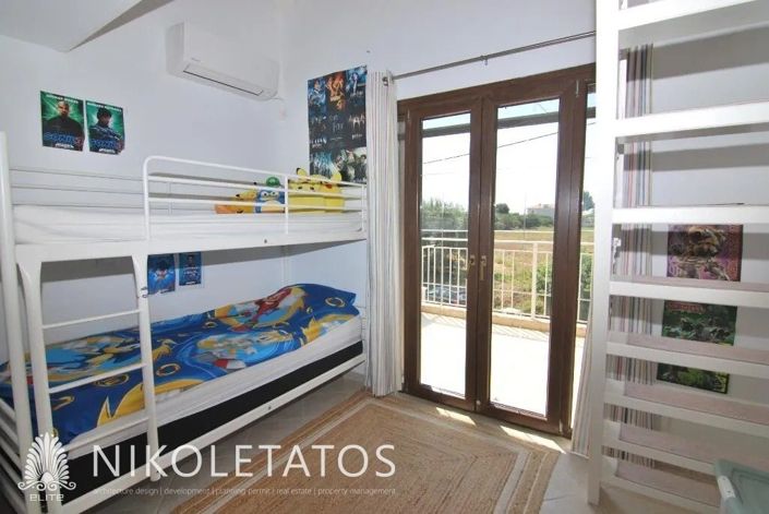 Image No.9-3 Bed Villa for sale
