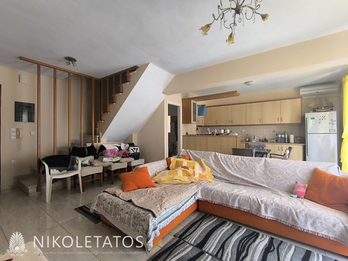 Image No.10-2 Bed Property for sale