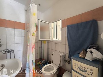 t--1265995366