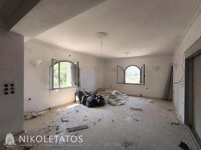 Image No.25-2 Bed Villa for sale