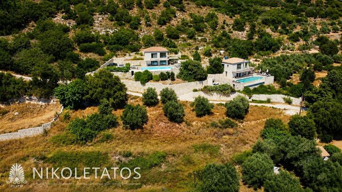 Image No.27-3 Bed Villa for sale