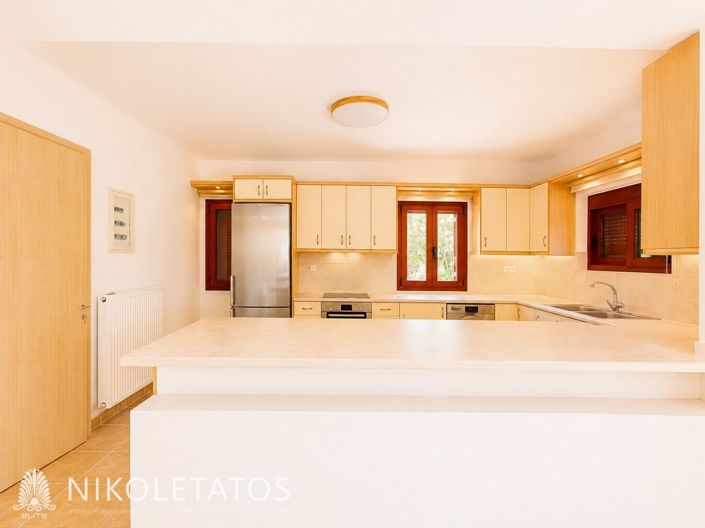 Image No.12-3 Bed House for sale
