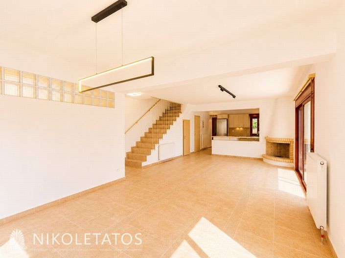 Image No.15-3 Bed House for sale