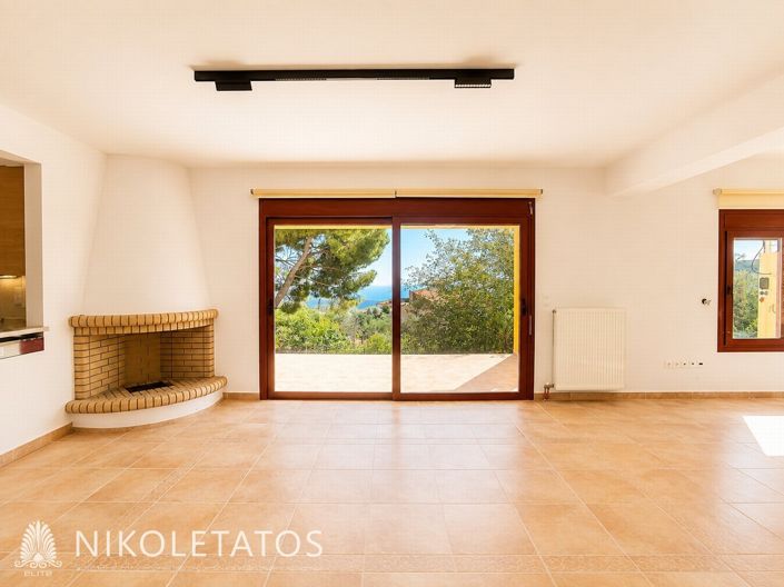 Image No.18-3 Bed House for sale
