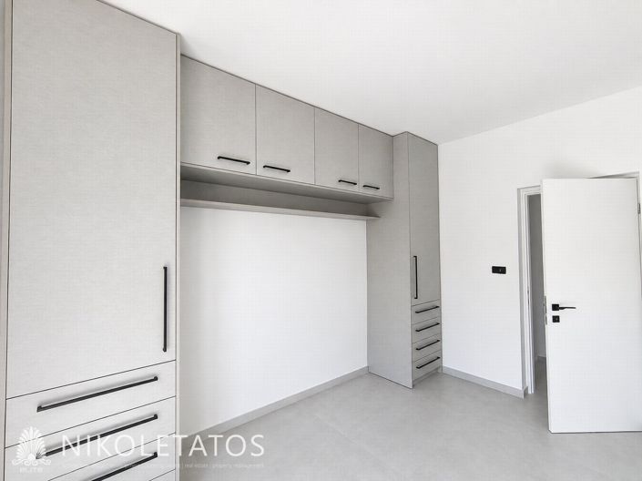 Image No.16-3 Bed Property for sale