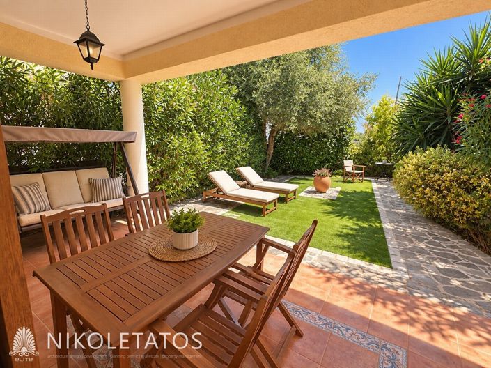 Image No.12-2 Bed Property for sale