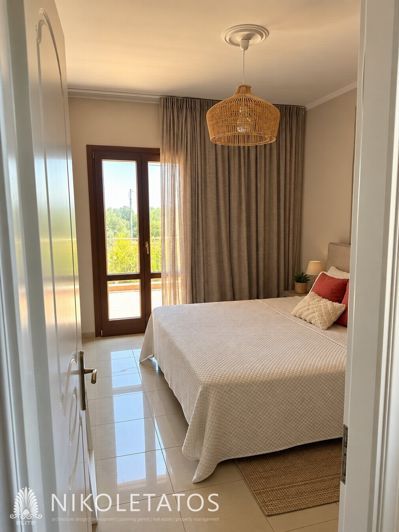 Image No.20-2 Bed Property for sale
