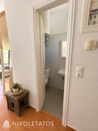e--295800650