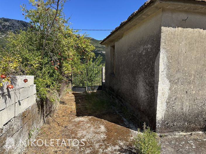 Image No.4-1 Bed House for sale