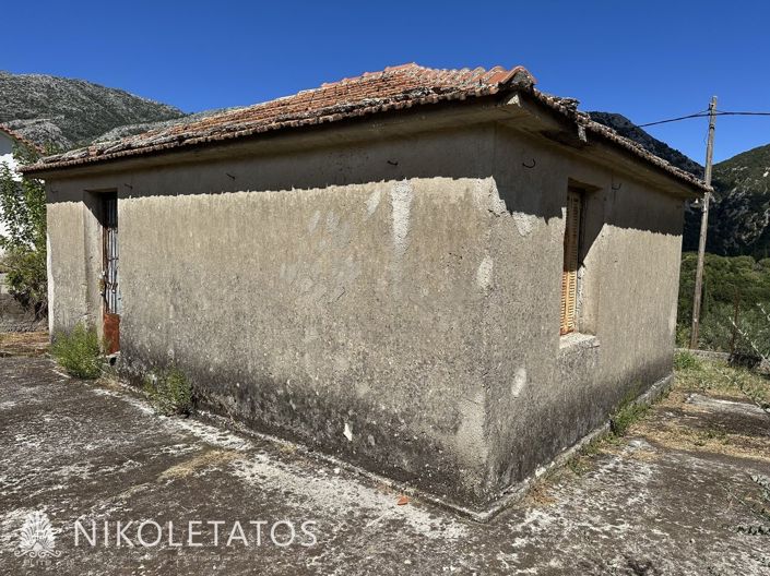Image No.9-1 Bed House for sale