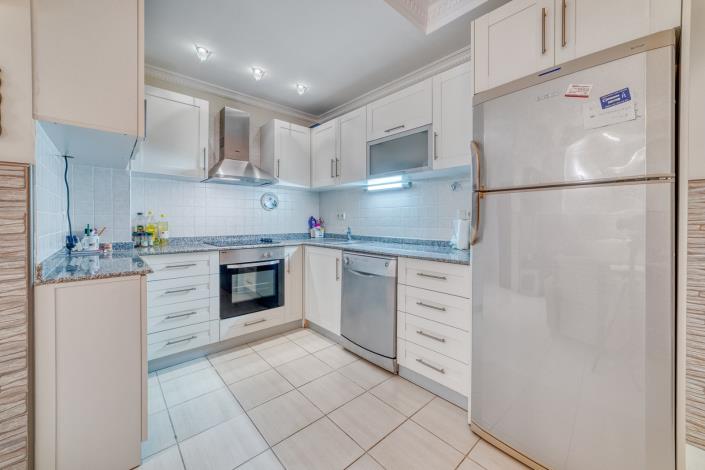 Image No.11-2 Bed Apartment for sale