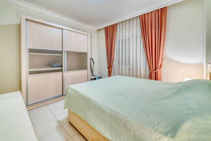 Image No.19-2 Bed Apartment for sale