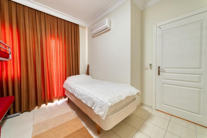 Image No.21-2 Bed Apartment for sale