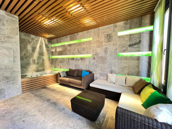 Image No.6-Appartement de 1 chambre à vendre à Oba