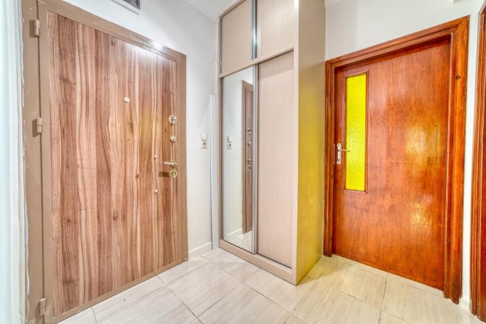 Image No.55-3 Bed Apartment for sale