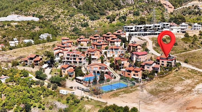 Image No.2-4 Bed Villa for sale